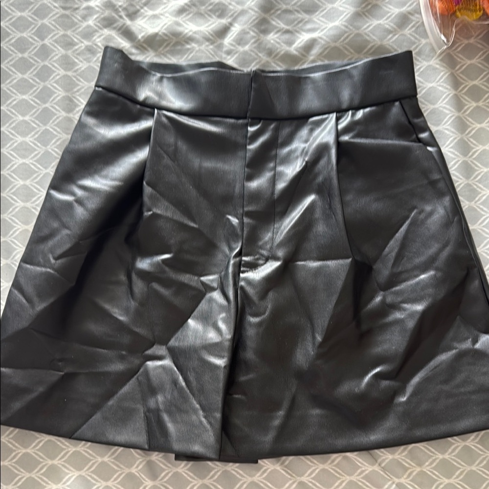 Zara Black A-Line Mini Skirt Cocktail